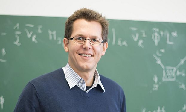 Prof. Stefan Antusch